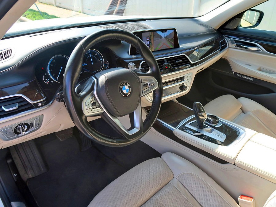 Used BMW 7 Series 740i xDrive 2017 | Auto Expo Ent Inc.. Great Neck, New York Used BMW 7 Series 740i xDrive 2017 | Auto Expo Ent Inc.. Great Neck, New York