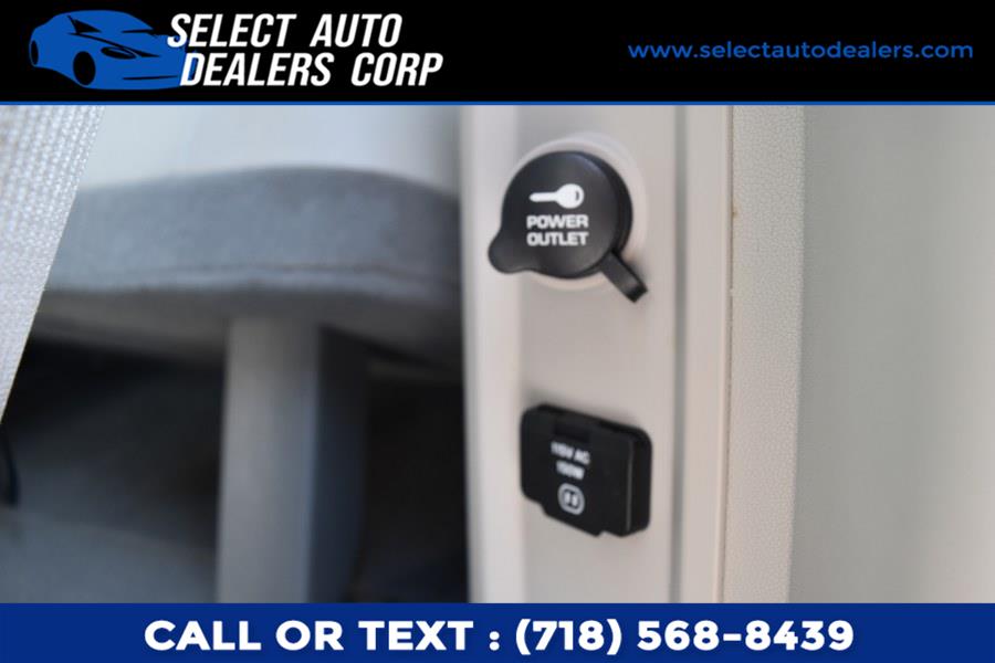 Used Dodge Grand Caravan 4dr Wgn SXT 2009 | Select Auto Dealers Corp. Brooklyn, New York Used Dodge Grand Caravan 4dr Wgn SXT 2009 | Select Auto Dealers Corp. Brooklyn, New York