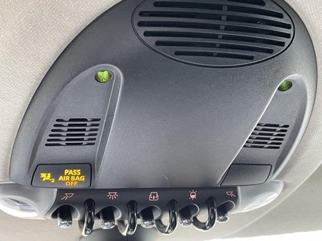 Used Mini Cooper Countryman Base 2011 | Blasius Federal Road. Brookfield, Connecticut Used Mini Cooper Countryman Base 2011 | Blasius Federal Road. Brookfield, Connecticut