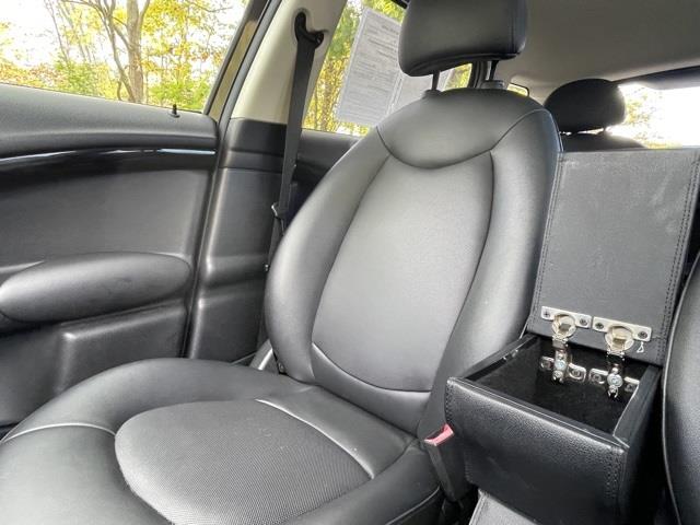 Used Mini Cooper Countryman Base 2011 | Blasius Federal Road. Brookfield, Connecticut Used Mini Cooper Countryman Base 2011 | Blasius Federal Road. Brookfield, Connecticut