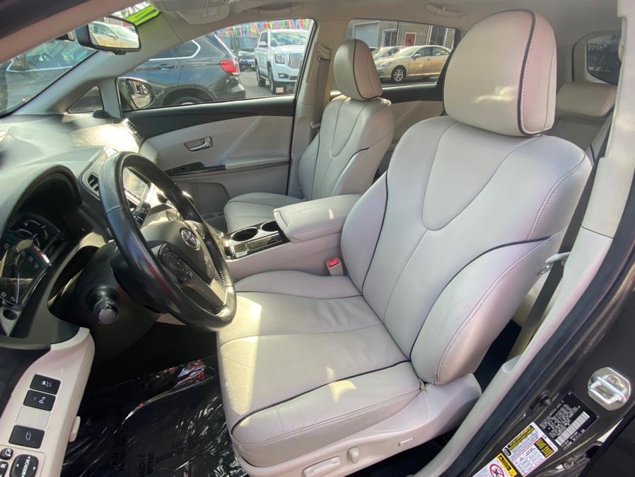 Used Toyota Venza 4dr Wgn V6 AWD Limited (Natl) 2014 | VEB Auto Sales. Hartford, Connecticut Used Toyota Venza 4dr Wgn V6 AWD Limited (Natl) 2014 | VEB Auto Sales. Hartford, Connecticut
