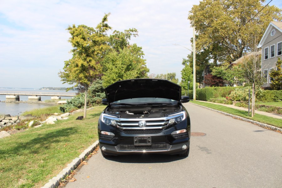 2018 Honda Pilot Elite AWD, available for sale in Great Neck, New York | Great Neck Car Buyers & Sellers. Great Neck, New York 2018 Honda Pilot Elite AWD, available for sale in Great Neck, New York | Great Neck Car Buyers & Sellers. Great Neck, New York
