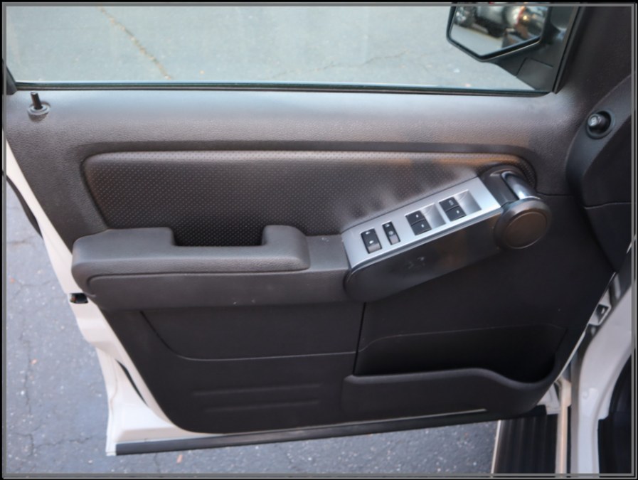 2008 Mercury Mountaineer AWD 4dr V8 Premier, available for sale in Huntington Station, New York | My Auto Inc.. Huntington Station, New York 2008 Mercury Mountaineer AWD 4dr V8 Premier, available for sale in Huntington Station, New York | My Auto Inc.. Huntington Station, New York
