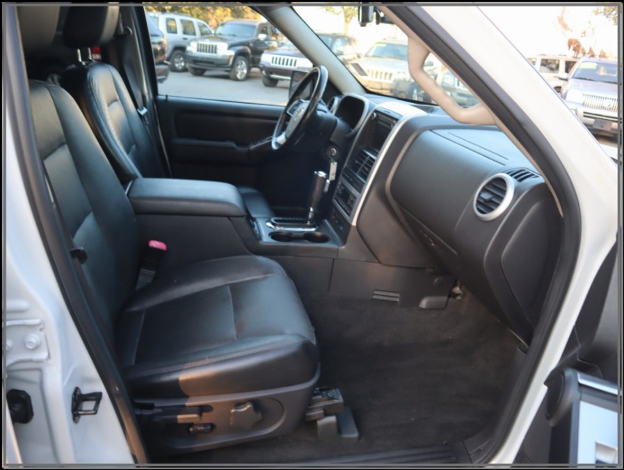 2008 Mercury Mountaineer AWD 4dr V8 Premier, available for sale in Huntington Station, New York | My Auto Inc.. Huntington Station, New York 2008 Mercury Mountaineer AWD 4dr V8 Premier, available for sale in Huntington Station, New York | My Auto Inc.. Huntington Station, New York