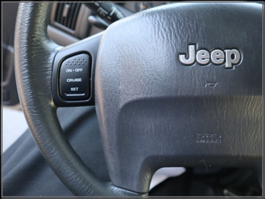 Used Jeep Grand Cherokee 4dr Laredo 4WD 2004 | My Auto Inc.. Huntington Station, New York Used Jeep Grand Cherokee 4dr Laredo 4WD 2004 | My Auto Inc.. Huntington Station, New York
