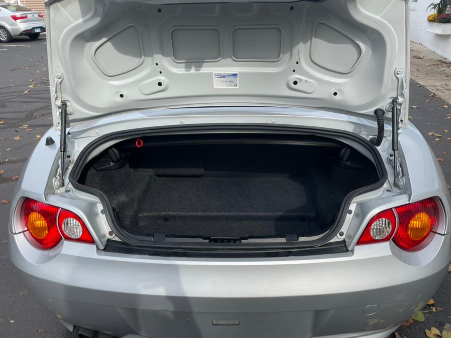 Used BMW Z4 2dr Roadster 2.5i 2004 | Good Guys Auto House. Southington, Connecticut Used BMW Z4 2dr Roadster 2.5i 2004 | Good Guys Auto House. Southington, Connecticut