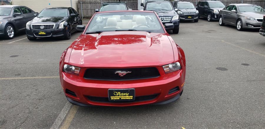Used Ford Mustang 2dr Conv V6 Premium 2012 | Victoria Preowned Autos Inc. Little Ferry, New Jersey Used Ford Mustang 2dr Conv V6 Premium 2012 | Victoria Preowned Autos Inc. Little Ferry, New Jersey