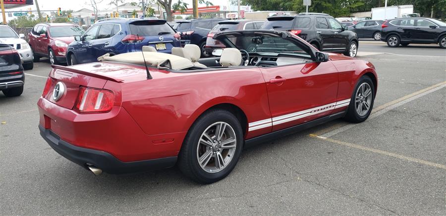 Used Ford Mustang 2dr Conv V6 Premium 2012 | Victoria Preowned Autos Inc. Little Ferry, New Jersey Used Ford Mustang 2dr Conv V6 Premium 2012 | Victoria Preowned Autos Inc. Little Ferry, New Jersey