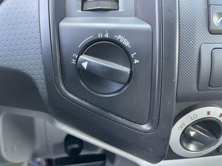 Used Toyota Tacoma 4WD Access I4 MT (Natl) 2009 | Mike And Tony Auto Sales, Inc. South Windsor, Connecticut Used Toyota Tacoma 4WD Access I4 MT (Natl) 2009 | Mike And Tony Auto Sales, Inc. South Windsor, Connecticut