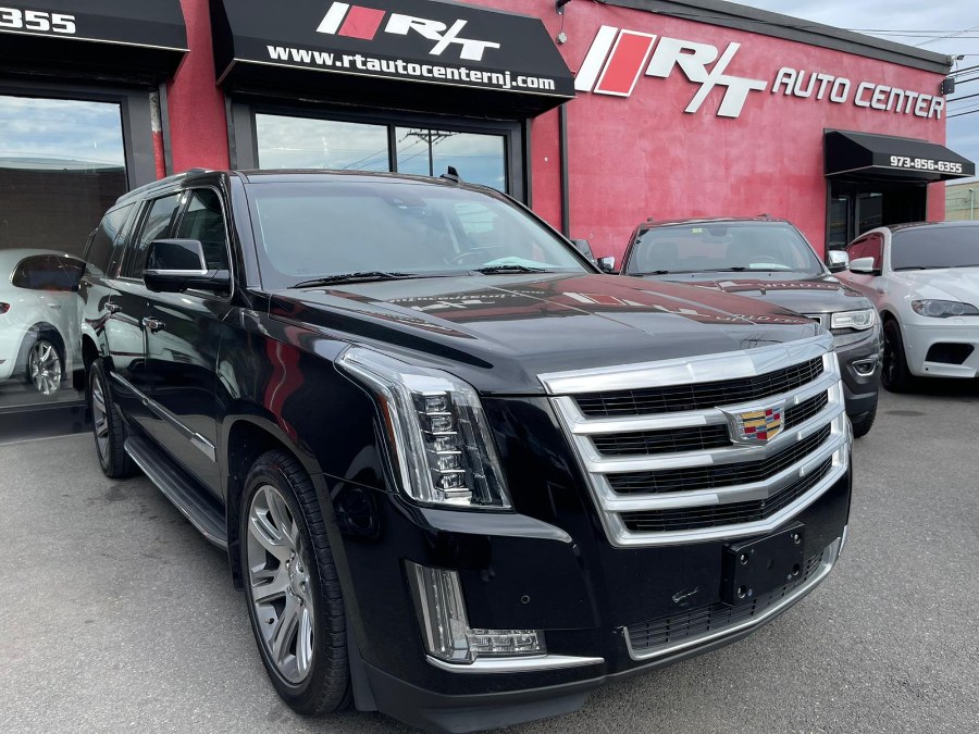 Used Cadillac Escalade ESV 4WD 4dr Luxury Collection 2016 | RT Auto Center LLC. Newark, New Jersey Used Cadillac Escalade ESV 4WD 4dr Luxury Collection 2016 | RT Auto Center LLC. Newark, New Jersey