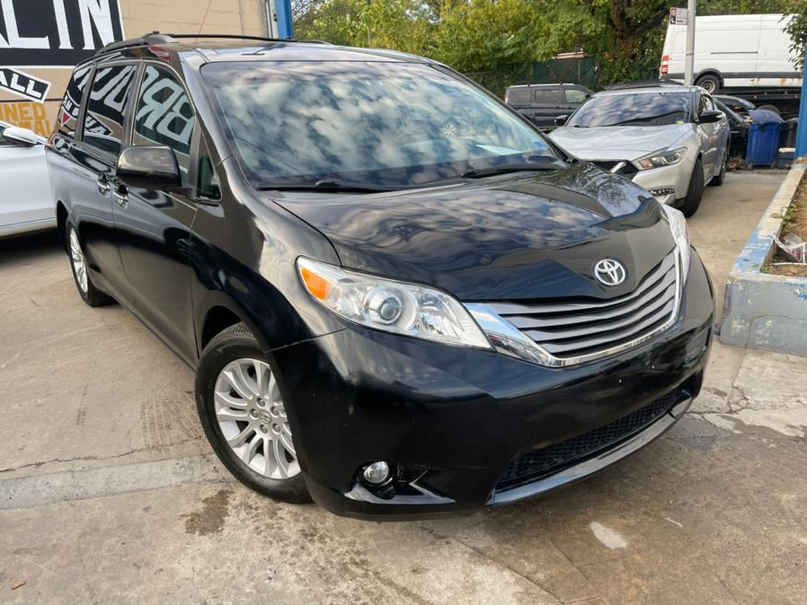 Used Toyota Sienna 5dr 7-Pass Van Ltd Premium FWD (Natl) 2015 | Brooklyn Auto Mall LLC. Brooklyn, New York Used Toyota Sienna 5dr 7-Pass Van Ltd Premium FWD (Natl) 2015 | Brooklyn Auto Mall LLC. Brooklyn, New York