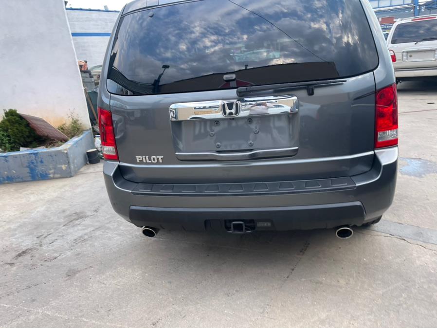 Used Honda Pilot 4WD 4dr EX-L w/RES 2010 | Brooklyn Auto Mall LLC. Brooklyn, New York Used Honda Pilot 4WD 4dr EX-L w/RES 2010 | Brooklyn Auto Mall LLC. Brooklyn, New York