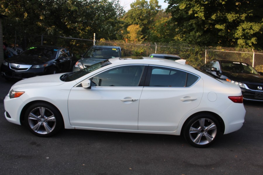 2014 Acura ILX 4dr Sdn 2.0L, available for sale in Paterson, New Jersey | Xcell Motors LLC. Paterson, New Jersey 2014 Acura ILX 4dr Sdn 2.0L, available for sale in Paterson, New Jersey | Xcell Motors LLC. Paterson, New Jersey