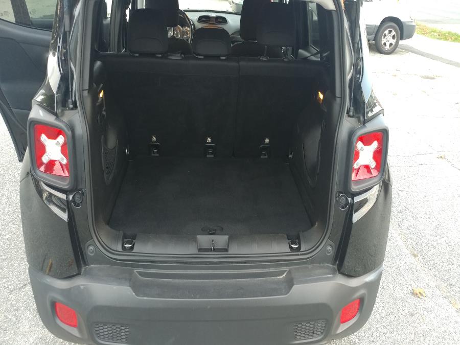 2017 Jeep Renegade Latitude 4x4, available for sale in Chicopee, Massachusetts | Matts Auto Mall LLC. Chicopee, Massachusetts 2017 Jeep Renegade Latitude 4x4, available for sale in Chicopee, Massachusetts | Matts Auto Mall LLC. Chicopee, Massachusetts