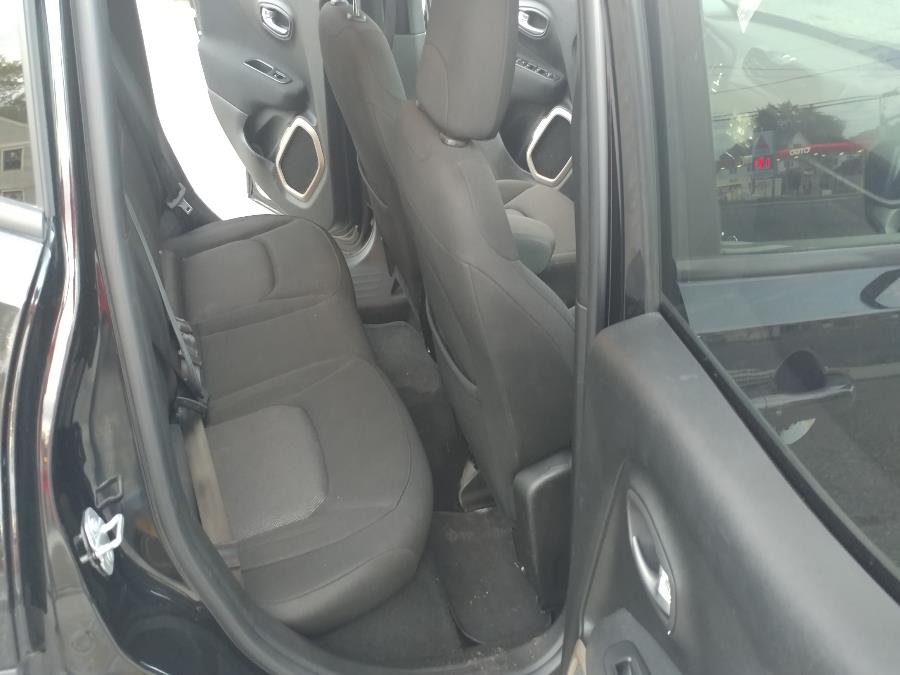 2017 Jeep Renegade Latitude 4x4, available for sale in Chicopee, Massachusetts | Matts Auto Mall LLC. Chicopee, Massachusetts 2017 Jeep Renegade Latitude 4x4, available for sale in Chicopee, Massachusetts | Matts Auto Mall LLC. Chicopee, Massachusetts