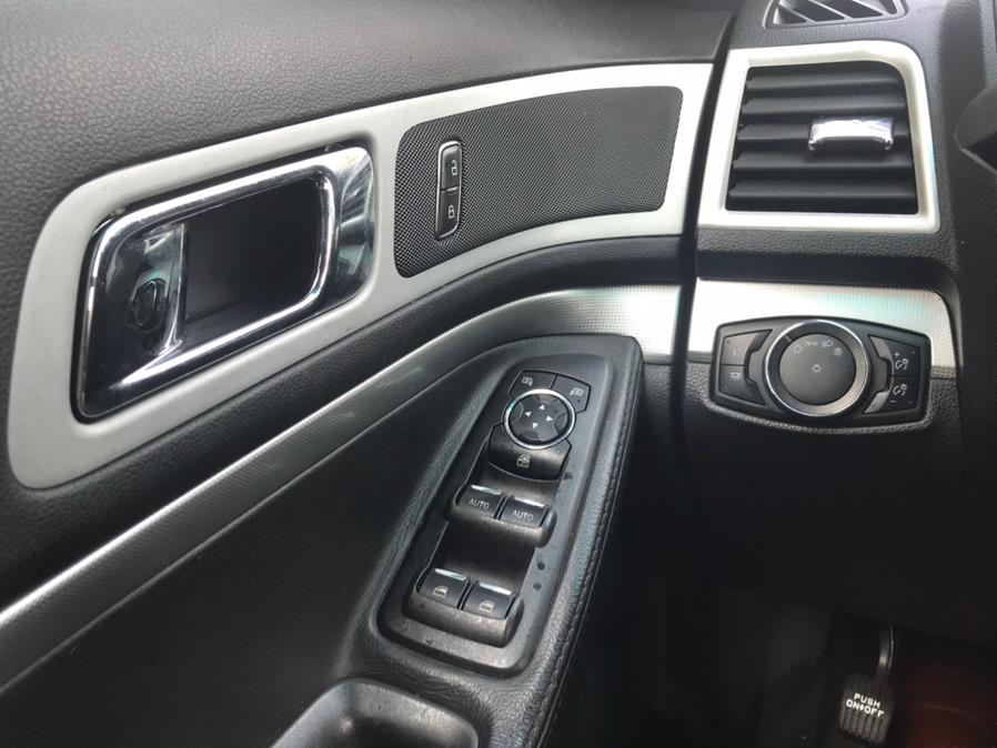 Used Ford Explorer 4WD 4dr XLT 2014 | Car Valley Group. Jersey City, New Jersey Used Ford Explorer 4WD 4dr XLT 2014 | Car Valley Group. Jersey City, New Jersey