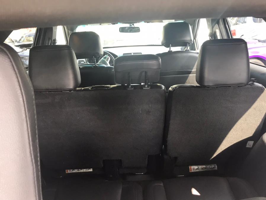 Used Ford Explorer 4WD 4dr XLT 2014 | Car Valley Group. Jersey City, New Jersey Used Ford Explorer 4WD 4dr XLT 2014 | Car Valley Group. Jersey City, New Jersey