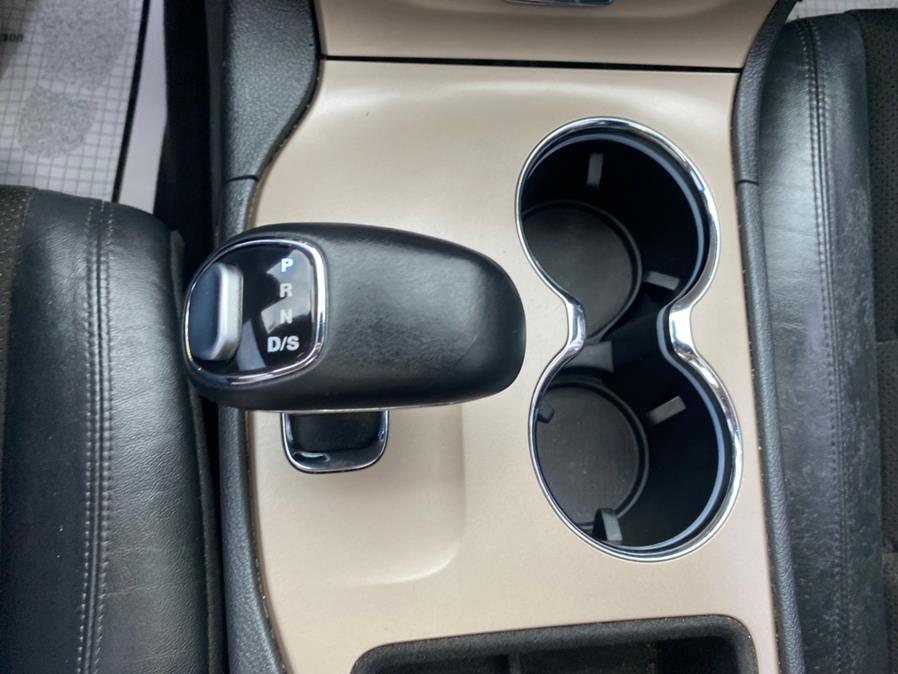 2015 Jeep Grand Cherokee 4WD 4dr Altitude, available for sale in Irvington , New Jersey | Auto Haus of Irvington Corp. Irvington , New Jersey 2015 Jeep Grand Cherokee 4WD 4dr Altitude, available for sale in Irvington , New Jersey | Auto Haus of Irvington Corp. Irvington , New Jersey