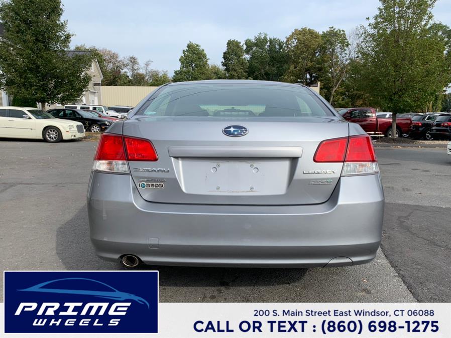 Used Subaru Legacy 4dr Sdn H4 Auto Prem All-Weather/Pwr Moon 2010 | Prime Wheels. East Windsor, Connecticut