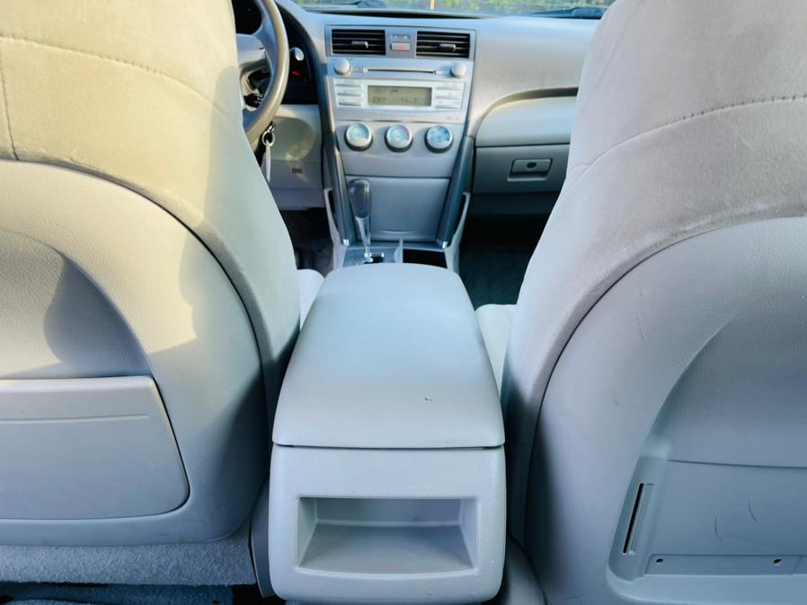 2007 Toyota Camry 4dr Sdn I4 Auto LE (Natl), available for sale in New Britain, Connecticut | Supreme Automotive. New Britain, Connecticut 2007 Toyota Camry 4dr Sdn I4 Auto LE (Natl), available for sale in New Britain, Connecticut | Supreme Automotive. New Britain, Connecticut