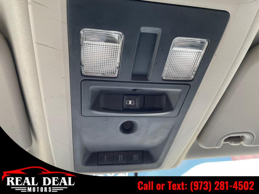 Used Ram 1500 4WD Quad Cab 140.5" SLT 2012 | Real Deal Motors. Lodi, New Jersey Used Ram 1500 4WD Quad Cab 140.5" SLT 2012 | Real Deal Motors. Lodi, New Jersey