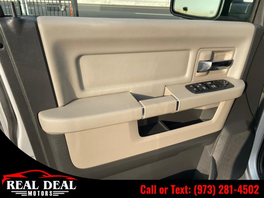 Used Ram 1500 4WD Quad Cab 140.5" SLT 2012 | Real Deal Motors. Lodi, New Jersey Used Ram 1500 4WD Quad Cab 140.5" SLT 2012 | Real Deal Motors. Lodi, New Jersey
