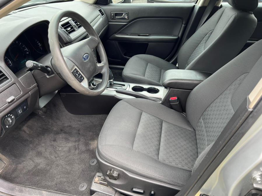 Used Ford Fusion 4dr Sdn SE FWD 2011 | Main Auto of Berlin. Berlin, Connecticut Used Ford Fusion 4dr Sdn SE FWD 2011 | Main Auto of Berlin. Berlin, Connecticut