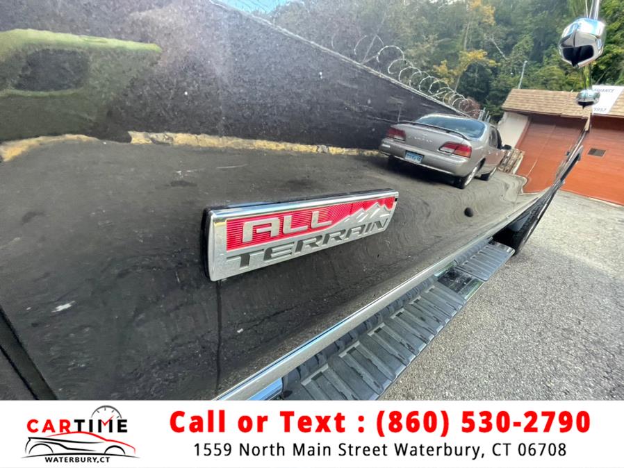 Used GMC Sierra 1500 4WD Double Cab 143.5" SLT 2014 | Car Time LLC. Waterbury, Connecticut Used GMC Sierra 1500 4WD Double Cab 143.5" SLT 2014 | Car Time LLC. Waterbury, Connecticut