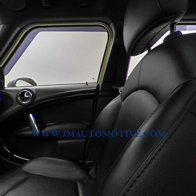 Used Mini Cooper Countryman AWD 4dr S ALL4 2012 | J&M Automotive Sls&Svc LLC. Naugatuck, Connecticut Used Mini Cooper Countryman AWD 4dr S ALL4 2012 | J&M Automotive Sls&Svc LLC. Naugatuck, Connecticut