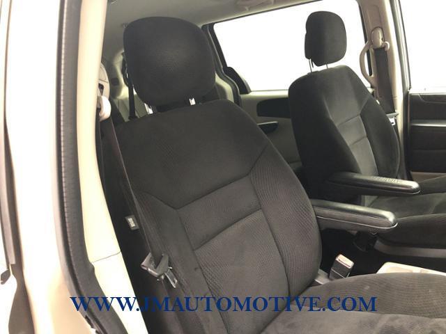 Used Dodge Grand Caravan 4dr Wgn SE 2014 | J&M Automotive Sls&Svc LLC. Naugatuck, Connecticut Used Dodge Grand Caravan 4dr Wgn SE 2014 | J&M Automotive Sls&Svc LLC. Naugatuck, Connecticut