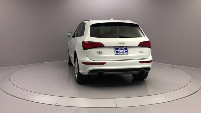 Used Audi Q5 2.0 TFSI Premium Plus 2017 | J&M Automotive Sls&Svc LLC. Naugatuck, Connecticut Used Audi Q5 2.0 TFSI Premium Plus 2017 | J&M Automotive Sls&Svc LLC. Naugatuck, Connecticut