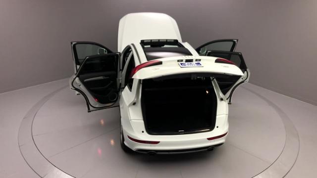 Used Audi Q5 2.0 TFSI Premium Plus 2017 | J&M Automotive Sls&Svc LLC. Naugatuck, Connecticut Used Audi Q5 2.0 TFSI Premium Plus 2017 | J&M Automotive Sls&Svc LLC. Naugatuck, Connecticut