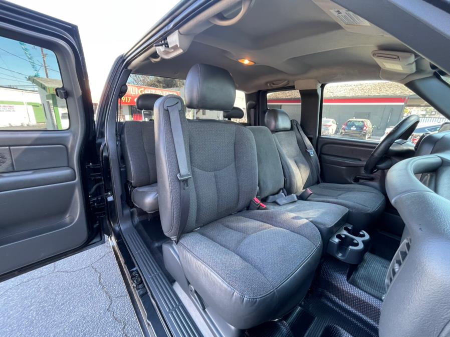 2004 Chevrolet Silverado 1500 Ext Cab 143.5" WB, available for sale in Corona, California | Green Light Auto. Corona, California 2004 Chevrolet Silverado 1500 Ext Cab 143.5" WB, available for sale in Corona, California | Green Light Auto. Corona, California