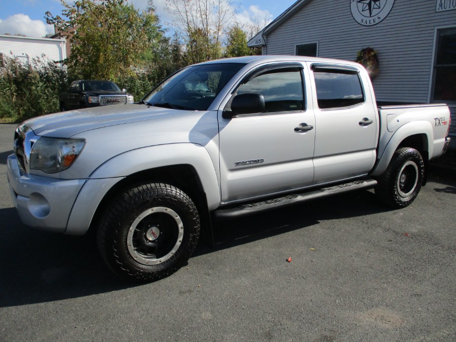 2011 Toyota Tacoma 4WD Double V6 AT (Natl), available for sale in Suffield, Connecticut | Suffield Auto LLC. Suffield, Connecticut 2011 Toyota Tacoma 4WD Double V6 AT (Natl), available for sale in Suffield, Connecticut | Suffield Auto LLC. Suffield, Connecticut