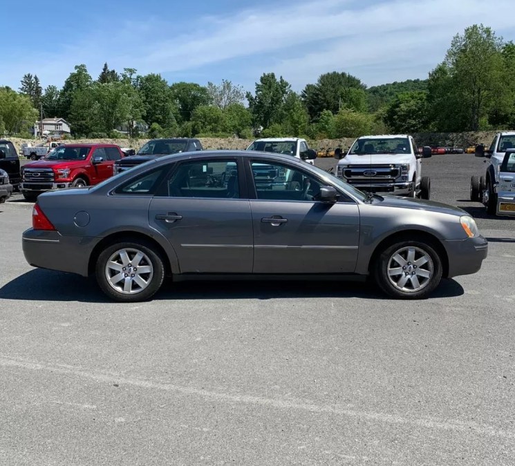 Used 2006 Ford Five Hundred in South Hadley, Massachusetts | Payless Auto Sale. South Hadley, Massachusetts