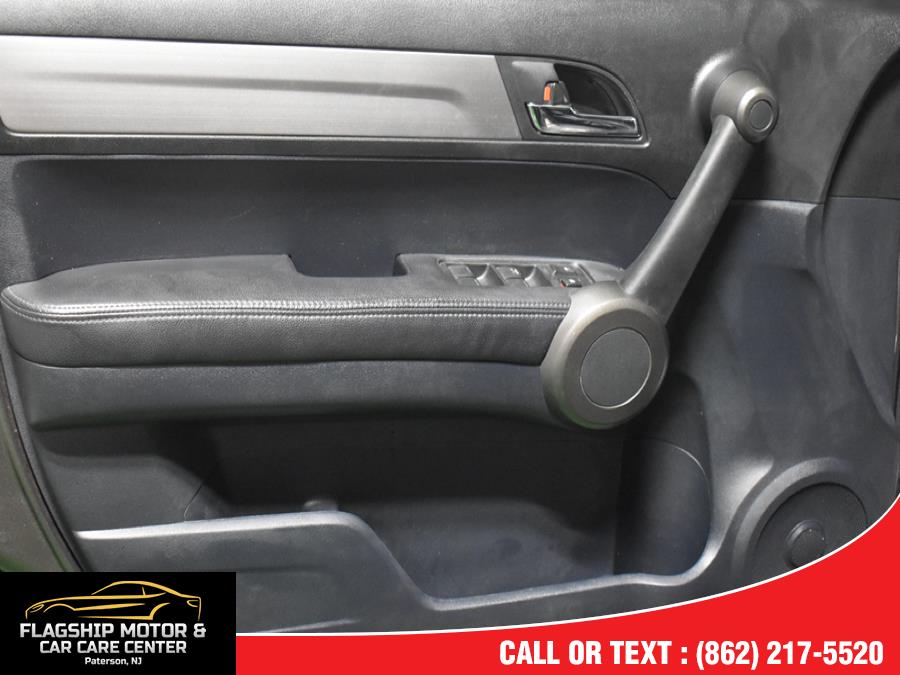 Used Honda CR-V 4WD 5dr EX-L 2011 | FlagShip Automotive 1970 LLC. Paterson, New Jersey Used Honda CR-V 4WD 5dr EX-L 2011 | FlagShip Automotive 1970 LLC. Paterson, New Jersey