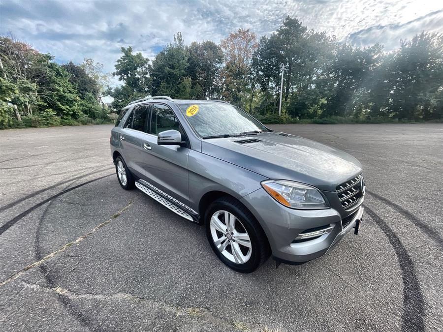 2014 Mercedes-Benz M-Class 4MATIC 4dr ML350, available for sale in Stratford, Connecticut | Wiz Leasing Inc. Stratford, Connecticut