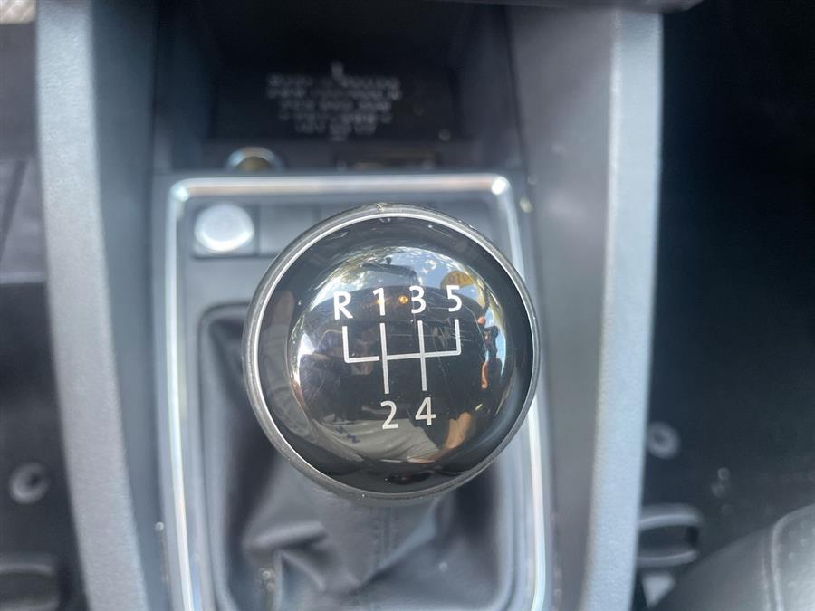 2018 Volkswagen Jetta 1.4T SE Manual, available for sale in Stratford, Connecticut | Wiz Leasing Inc. Stratford, Connecticut 2018 Volkswagen Jetta 1.4T SE Manual, available for sale in Stratford, Connecticut | Wiz Leasing Inc. Stratford, Connecticut