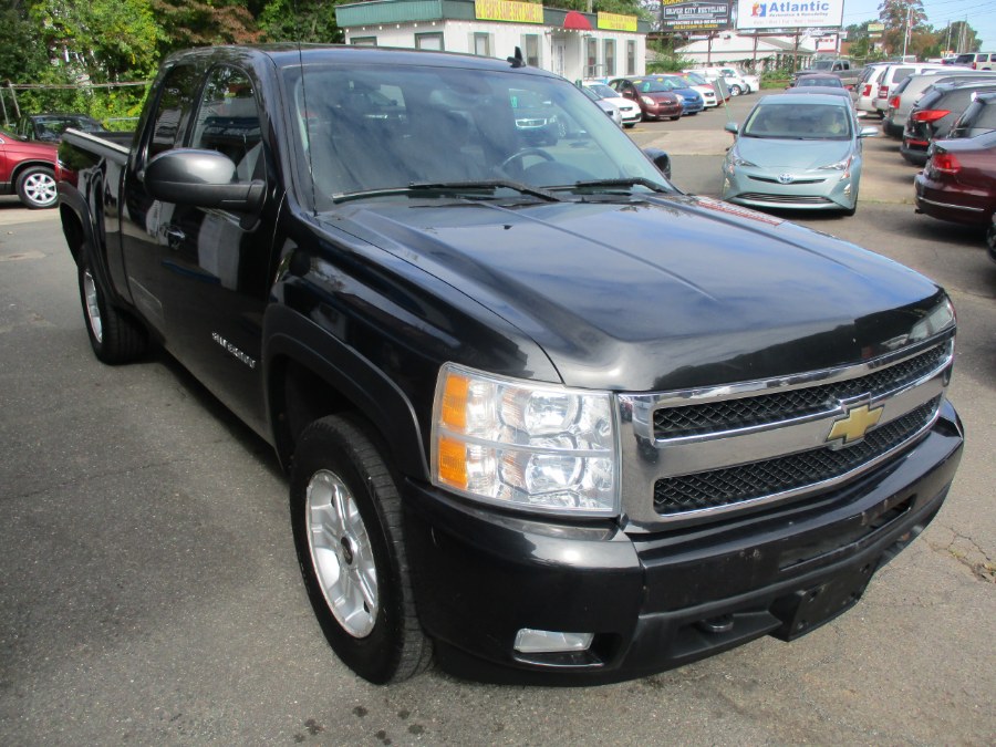 Used Chevrolet Silverado 1500 4WD Ext Cab 143.5" LTZ 2010 | Cos Central Auto. Meriden, Connecticut Used Chevrolet Silverado 1500 4WD Ext Cab 143.5" LTZ 2010 | Cos Central Auto. Meriden, Connecticut