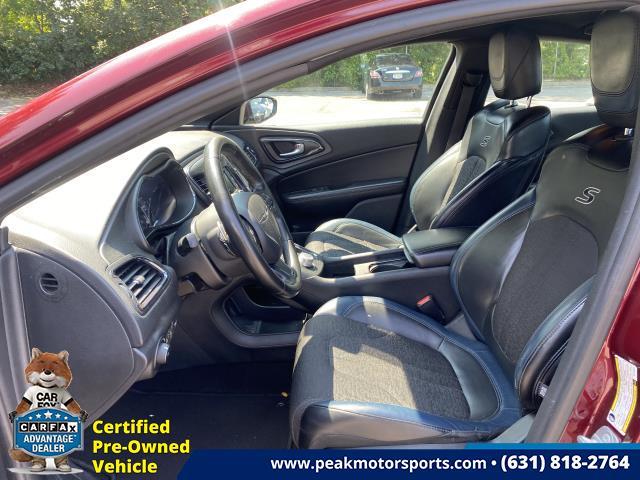 Used Chrysler 200 4dr Sdn S FWD 2016 | Peak Automotive Inc.. Bayshore, New York Used Chrysler 200 4dr Sdn S FWD 2016 | Peak Automotive Inc.. Bayshore, New York