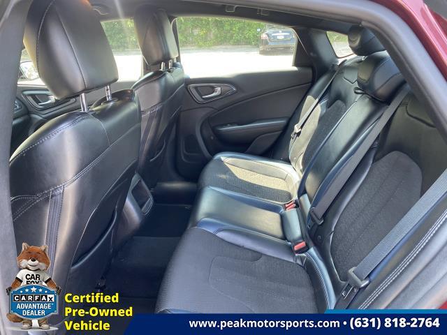 Used Chrysler 200 4dr Sdn S FWD 2016 | Peak Automotive Inc.. Bayshore, New York Used Chrysler 200 4dr Sdn S FWD 2016 | Peak Automotive Inc.. Bayshore, New York