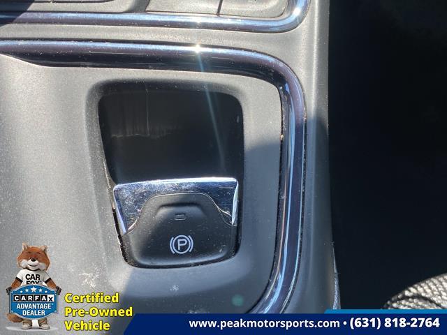 Used Chrysler 200 4dr Sdn S FWD 2016 | Peak Automotive Inc.. Bayshore, New York Used Chrysler 200 4dr Sdn S FWD 2016 | Peak Automotive Inc.. Bayshore, New York