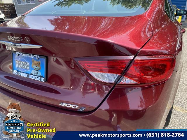 Used Chrysler 200 4dr Sdn S FWD 2016 | Peak Automotive Inc.. Bayshore, New York Used Chrysler 200 4dr Sdn S FWD 2016 | Peak Automotive Inc.. Bayshore, New York