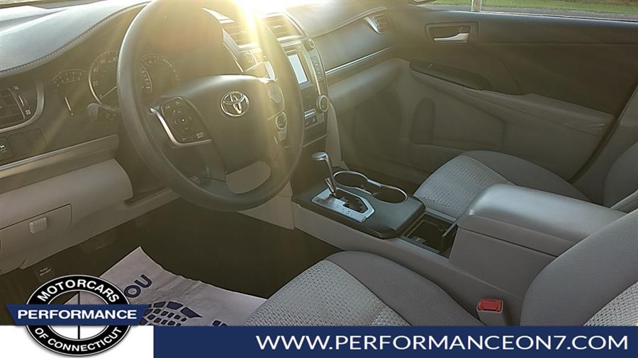 Used Toyota Camry 4dr Sdn I4 Auto LE (Natl) 2013 | Performance Motor Cars Of Connecticut LLC. Wilton, Connecticut Used Toyota Camry 4dr Sdn I4 Auto LE (Natl) 2013 | Performance Motor Cars Of Connecticut LLC. Wilton, Connecticut