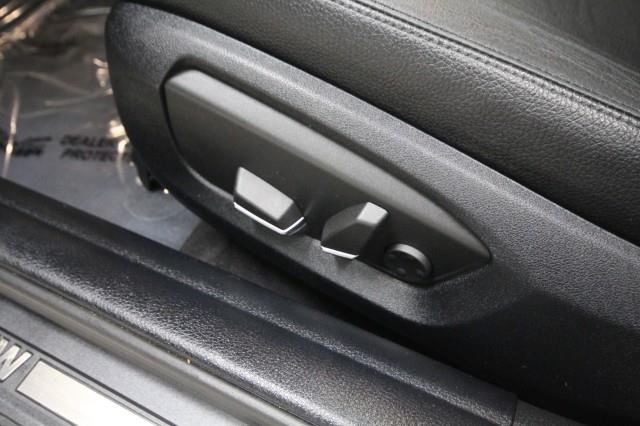 Used BMW 5 Series 528i xDrive w/ Navi & rearCam 2014 | Car Revolution. Maple Shade, New Jersey Used BMW 5 Series 528i xDrive w/ Navi & rearCam 2014 | Car Revolution. Maple Shade, New Jersey