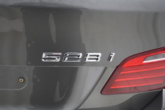 Used BMW 5 Series 528i xDrive w/ Navi & rearCam 2014 | Car Revolution. Maple Shade, New Jersey Used BMW 5 Series 528i xDrive w/ Navi & rearCam 2014 | Car Revolution. Maple Shade, New Jersey
