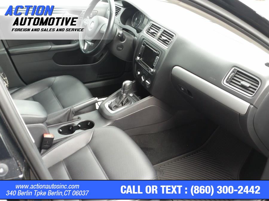 2014 Volkswagen Jetta Sedan 4dr Auto SE PZEV, available for sale in Berlin, Connecticut | Action Automotive. Berlin, Connecticut 2014 Volkswagen Jetta Sedan 4dr Auto SE PZEV, available for sale in Berlin, Connecticut | Action Automotive. Berlin, Connecticut