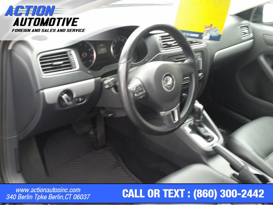 2014 Volkswagen Jetta Sedan 4dr Auto SE PZEV, available for sale in Berlin, Connecticut | Action Automotive. Berlin, Connecticut 2014 Volkswagen Jetta Sedan 4dr Auto SE PZEV, available for sale in Berlin, Connecticut | Action Automotive. Berlin, Connecticut