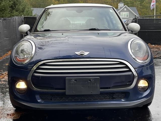 Used Mini Cooper Base 2015 | Blasius Federal Road. Brookfield, Connecticut Used Mini Cooper Base 2015 | Blasius Federal Road. Brookfield, Connecticut