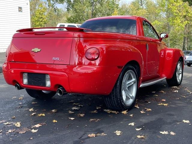 Used Chevrolet Ssr Base 2004 | Blasius Federal Road. Brookfield, Connecticut Used Chevrolet Ssr Base 2004 | Blasius Federal Road. Brookfield, Connecticut